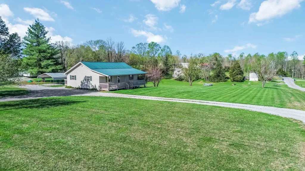 26 Stella Lane Eubank KY 42567