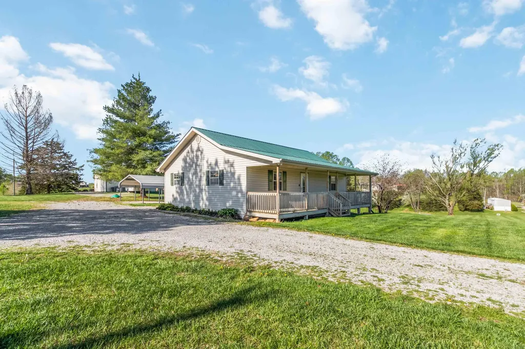 26 Stella Lane Eubank KY 42567