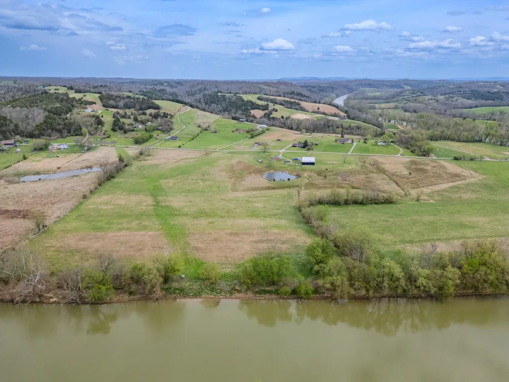 3759 Jackson Ferry Road Winchester KY 40391