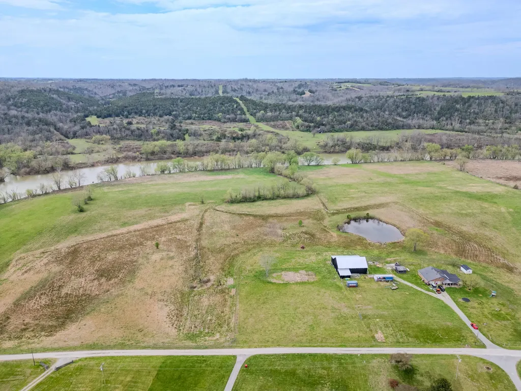 3925 Jackson Ferry Road Winchester KY 40391