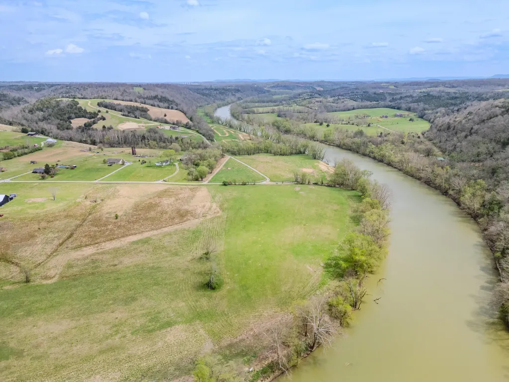 3961 Jackson Ferry Road Winchester KY 40391