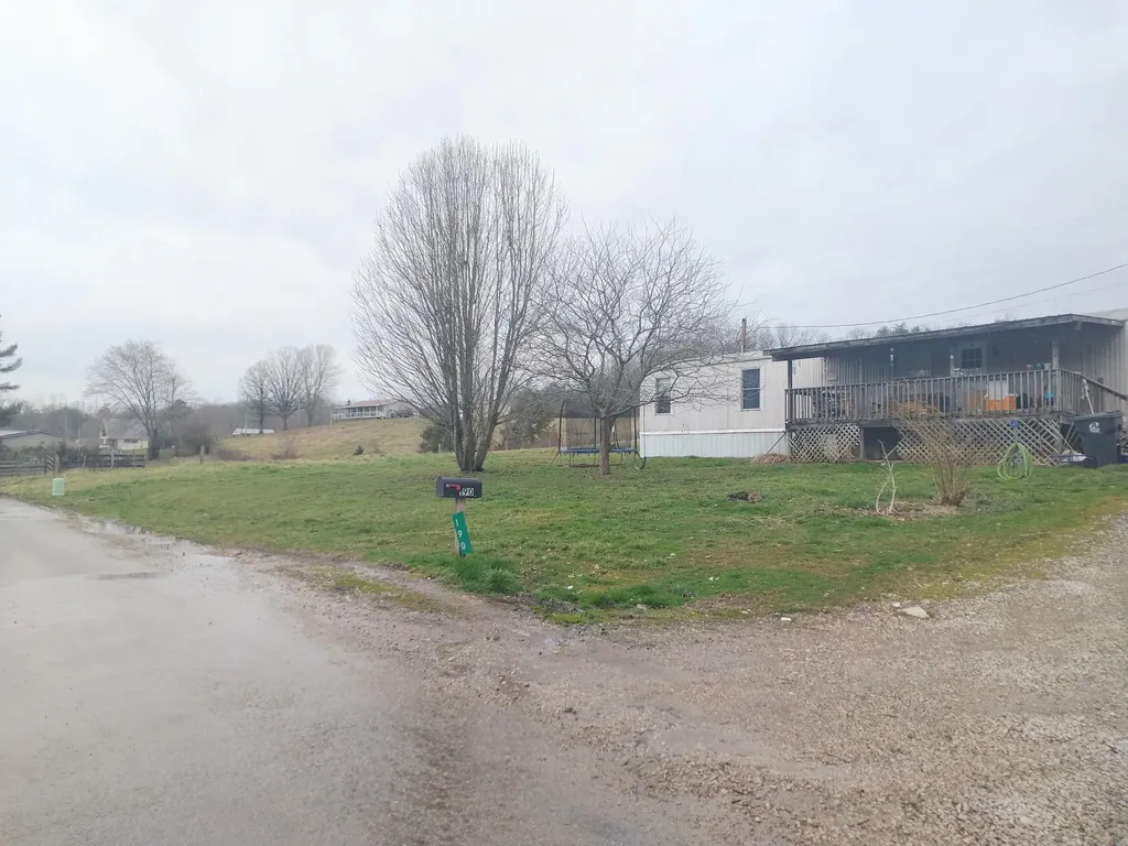 190 & 166 Pine Grove Road Olympia KY 40358