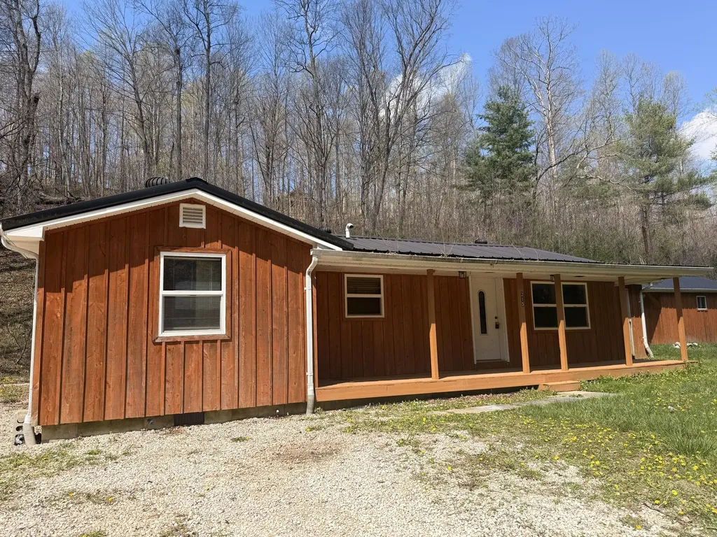 215 Eden Hollow Road Morehead KY 40351