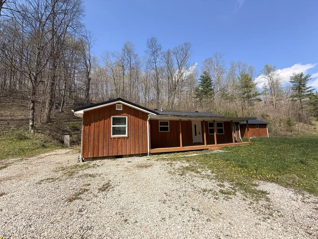 215 Eden Hollow Road Morehead KY 40351