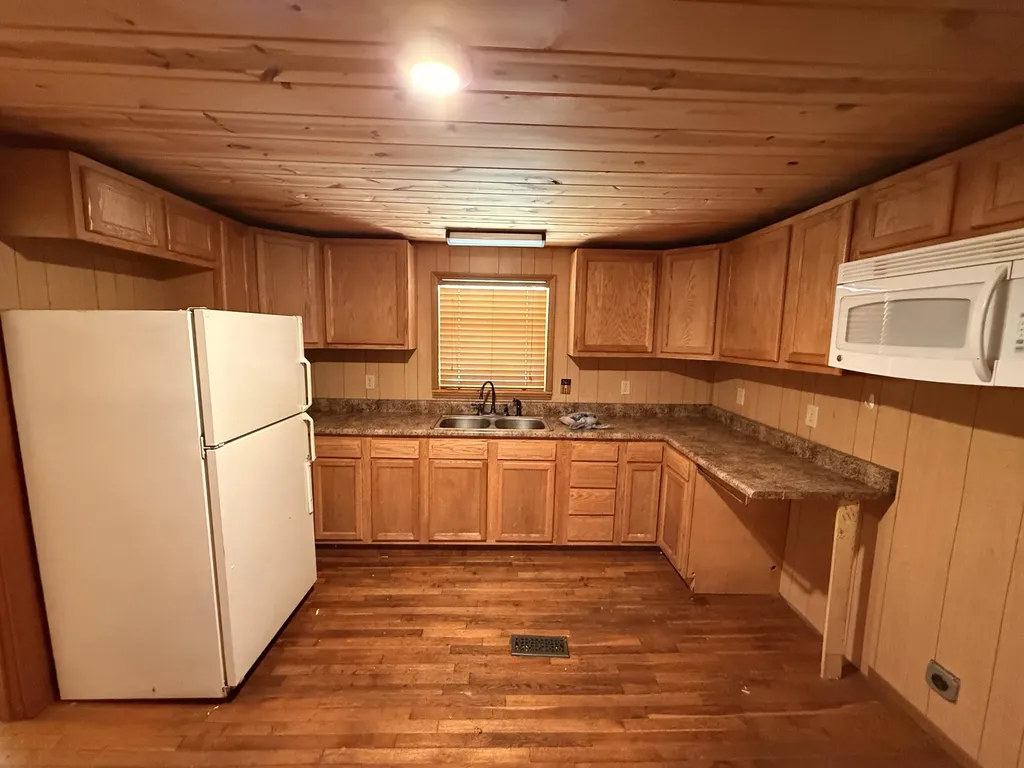 215 Eden Hollow Road Morehead KY 40351