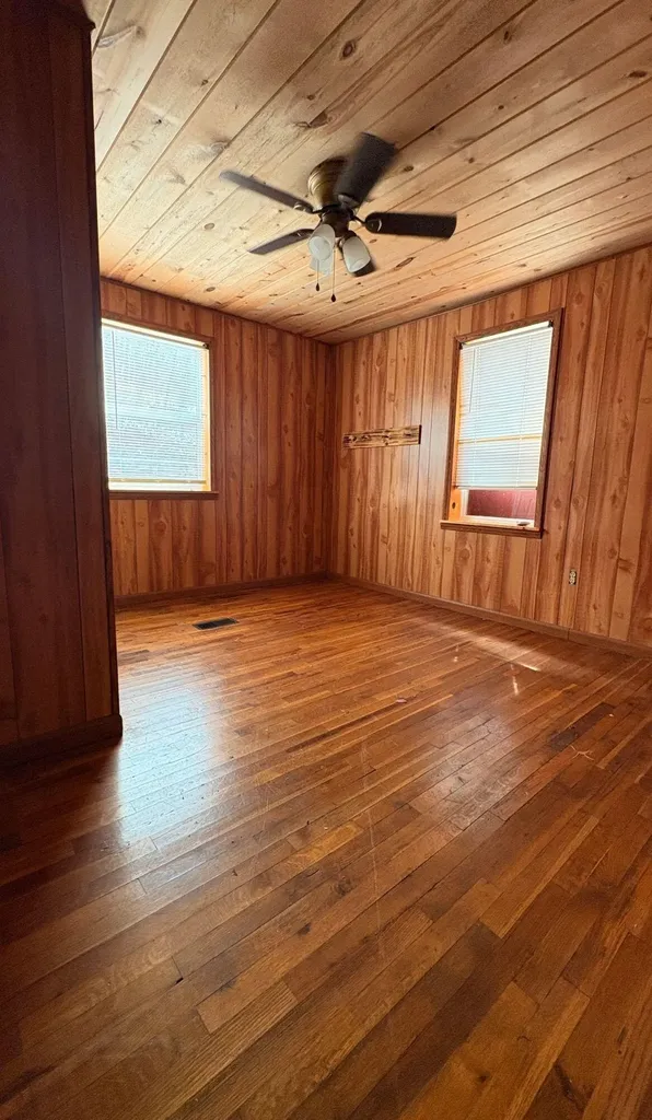 215 Eden Hollow Road Morehead KY 40351