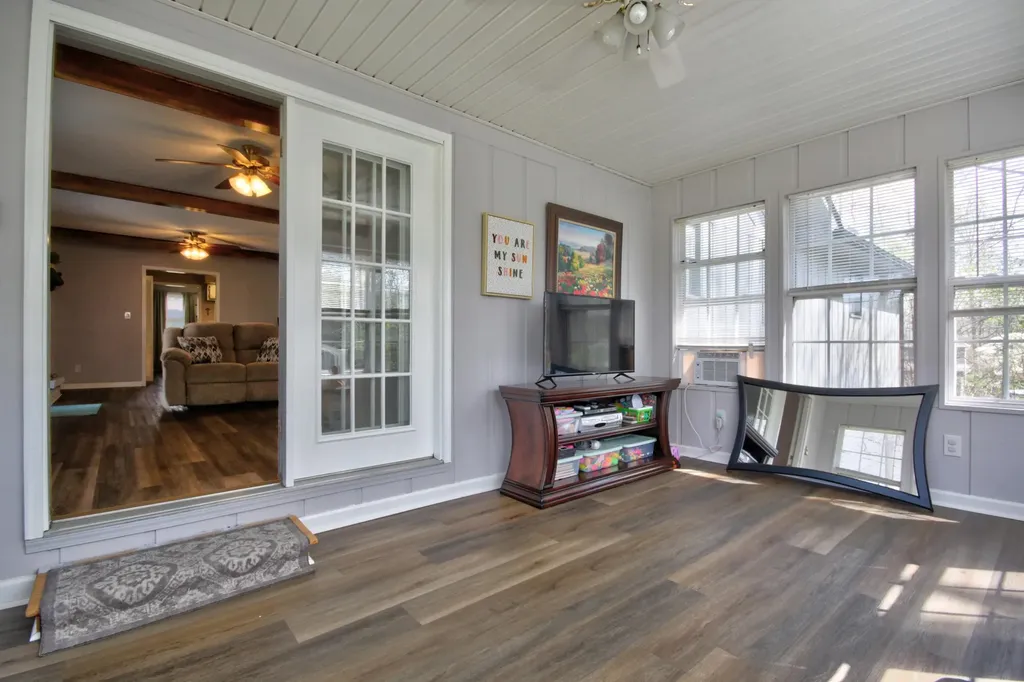 1207 Yorkshire Estates Road London KY 40744
