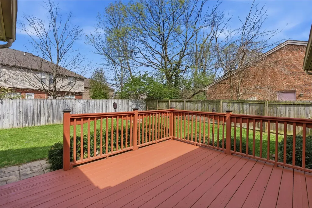 313 Stonegate Way Lexington KY 40503