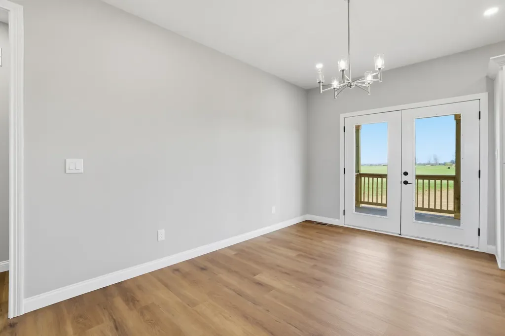 61 Boones Creek Road Lancaster KY 40444