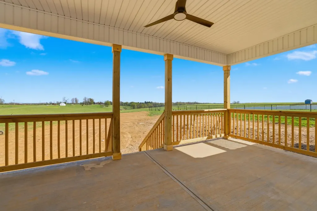 61 Boones Creek Road Lancaster KY 40444