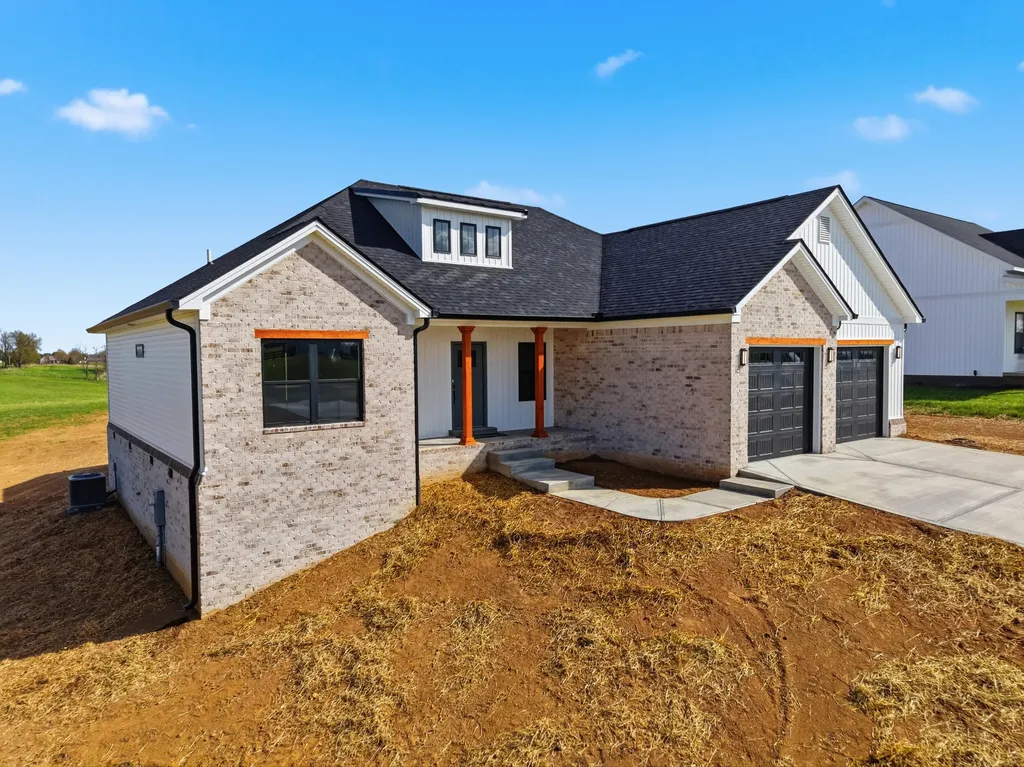 61 Boones Creek Road Lancaster KY 40444