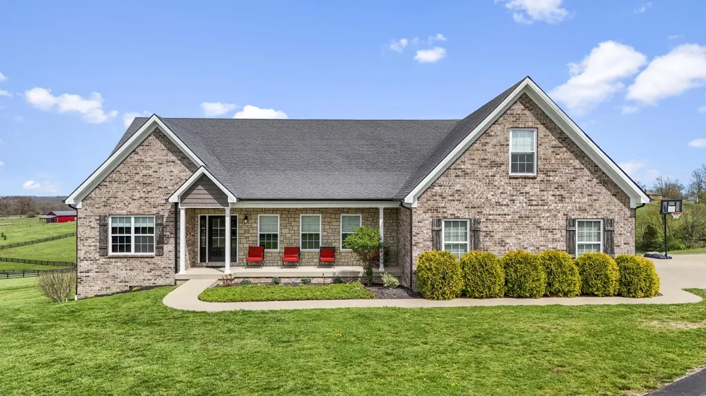 112 Fairfield Farm Road Georgetown KY 40324
