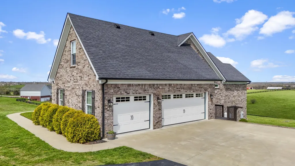 112 Fairfield Farm Road Georgetown KY 40324