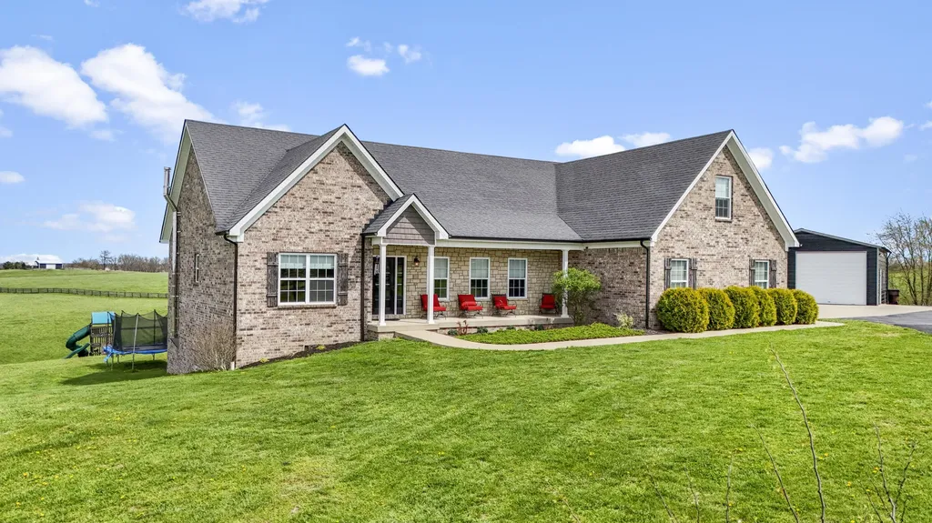 112 Fairfield Farm Road Georgetown KY 40324