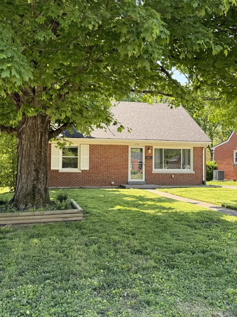 236 Zandale Drive Lexington KY 40503