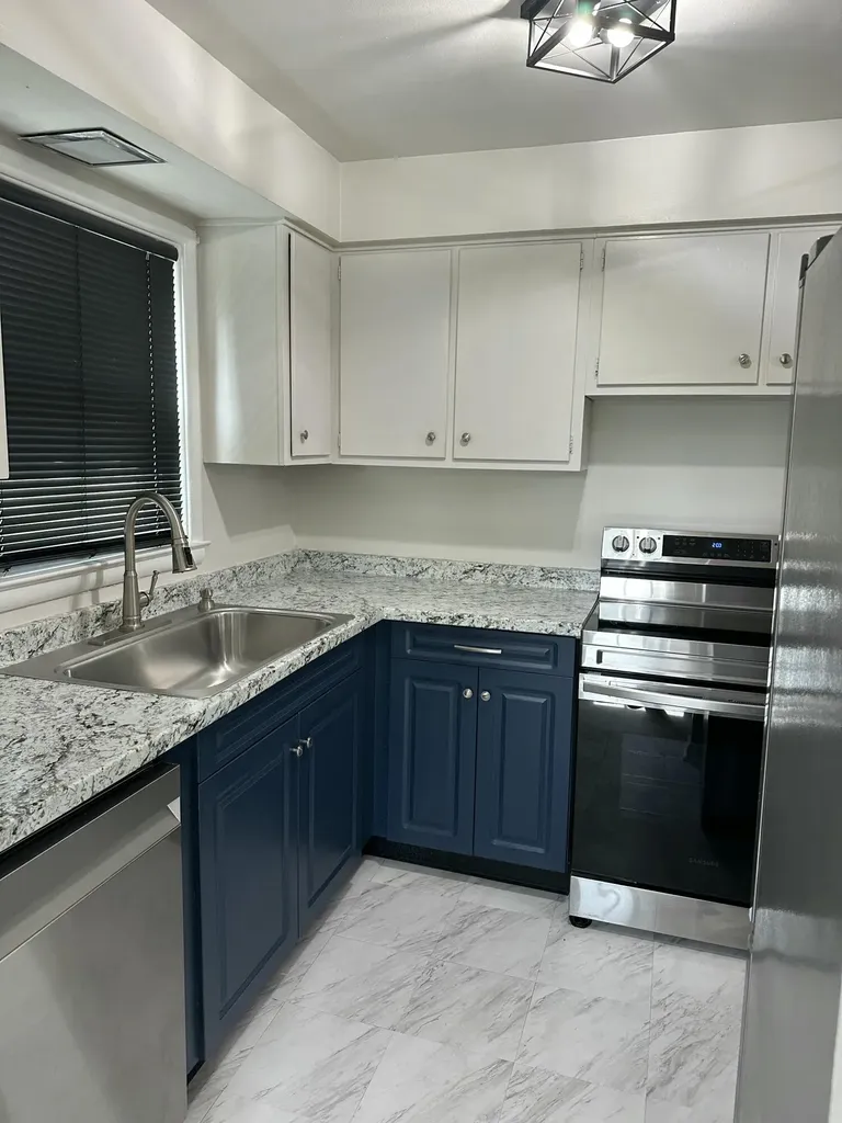 236 Zandale Drive Lexington KY 40503