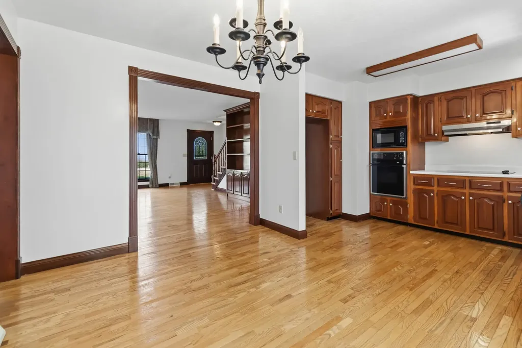 1399 Laurel Lake North Road London KY 40744