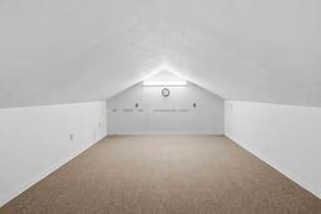 1399 Laurel Lake North Road London KY 40744