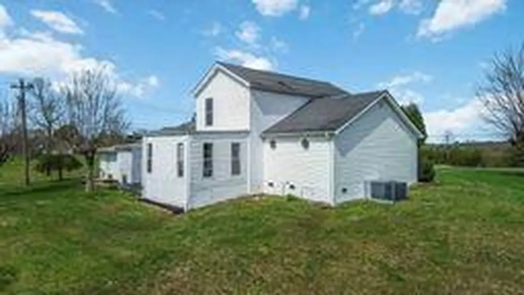 1399 Laurel Lake North Road London KY 40744