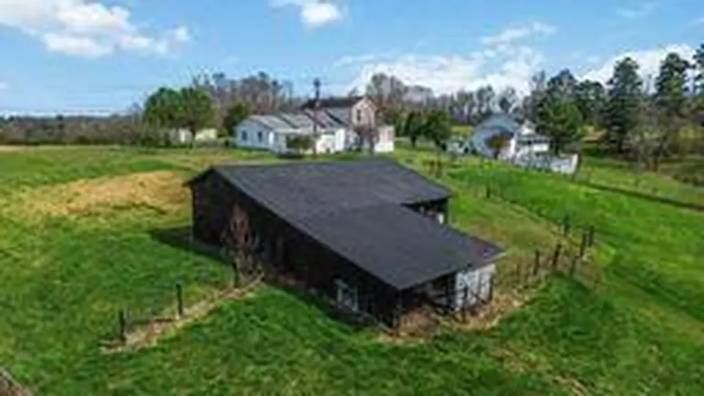 1399 Laurel Lake North Road London KY 40744