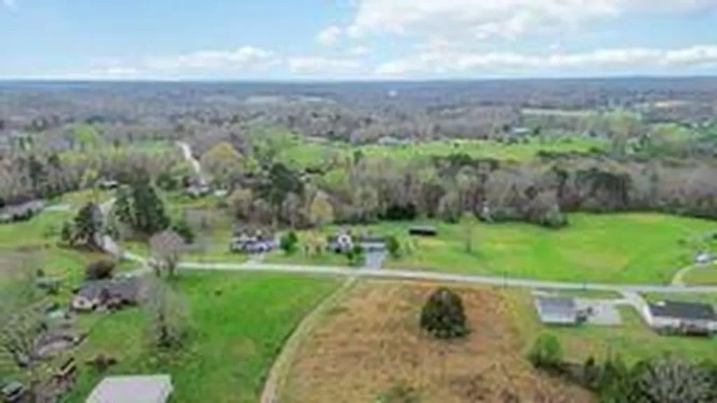 1399 Laurel Lake North Road London KY 40744