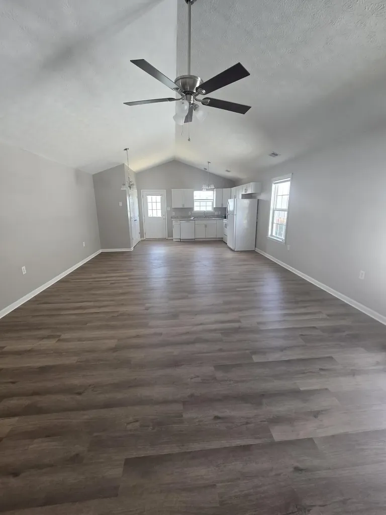 218 Christopher Drive Nicholasville KY 40356