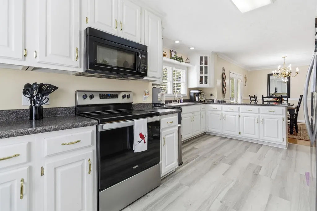 78 Francie Boulevard Monticello KY 42633