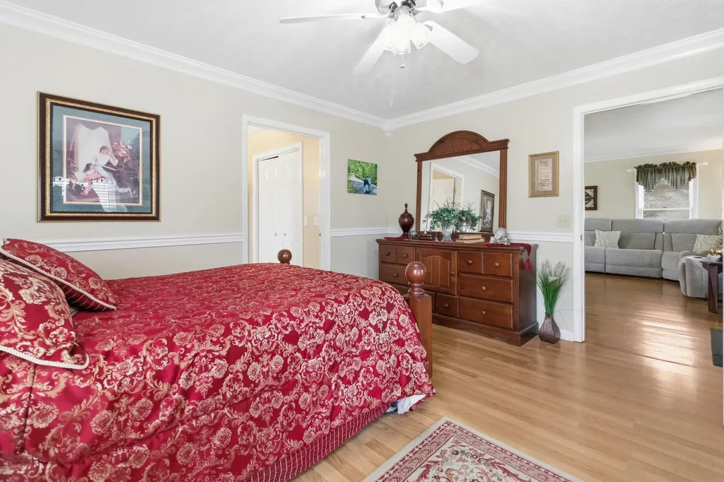 78 Francie Boulevard Monticello KY 42633