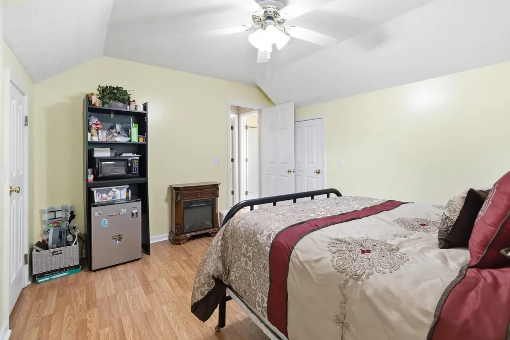 78 Francie Boulevard Monticello KY 42633