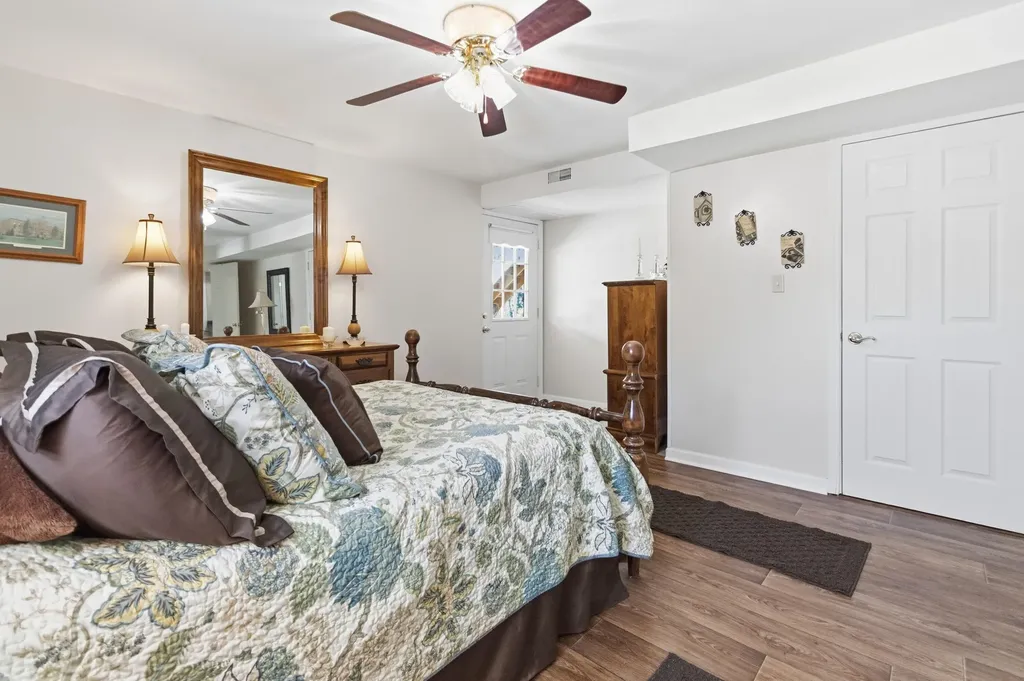 78 Francie Boulevard Monticello KY 42633