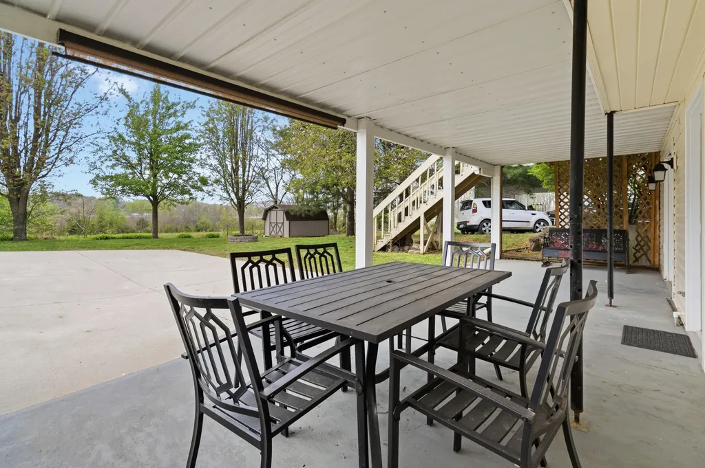 78 Francie Boulevard Monticello KY 42633