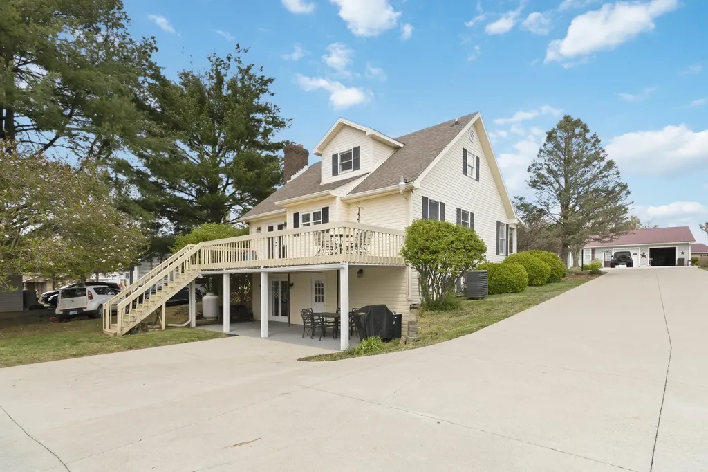 78 Francie Boulevard Monticello KY 42633