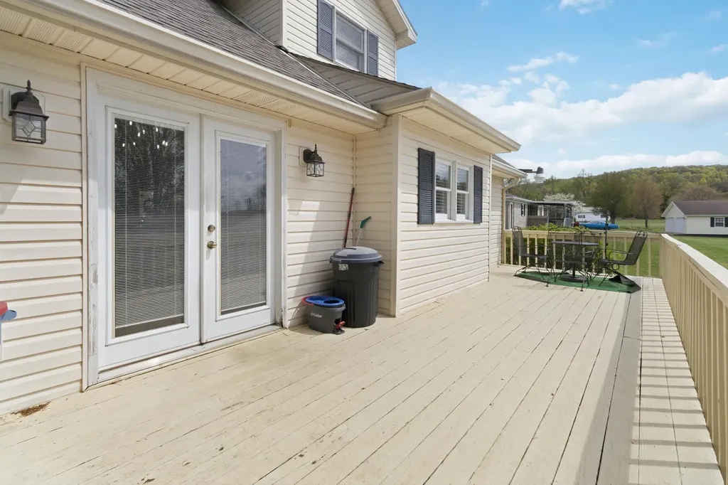 78 Francie Boulevard Monticello KY 42633