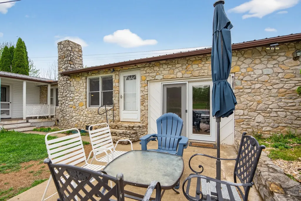 1341 State Highway 772 Ezel KY 41425