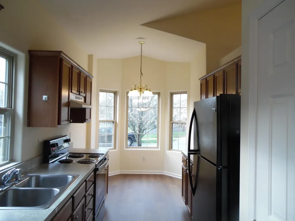 3005 Roundway Down Lane Lexington KY 40509