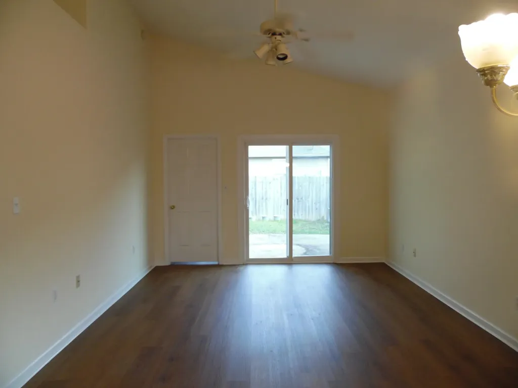 3005 Roundway Down Lane Lexington KY 40509