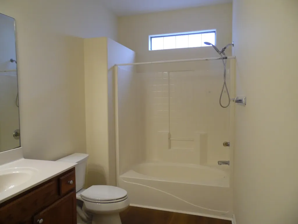 3005 Roundway Down Lane Lexington KY 40509