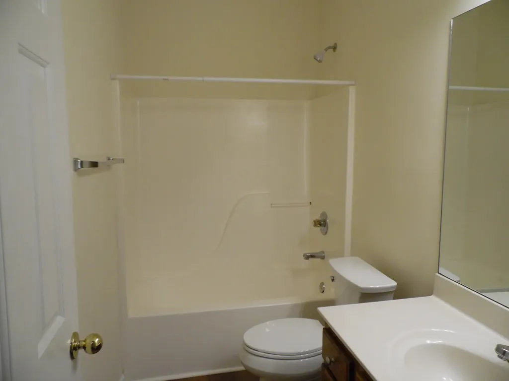 3005 Roundway Down Lane Lexington KY 40509