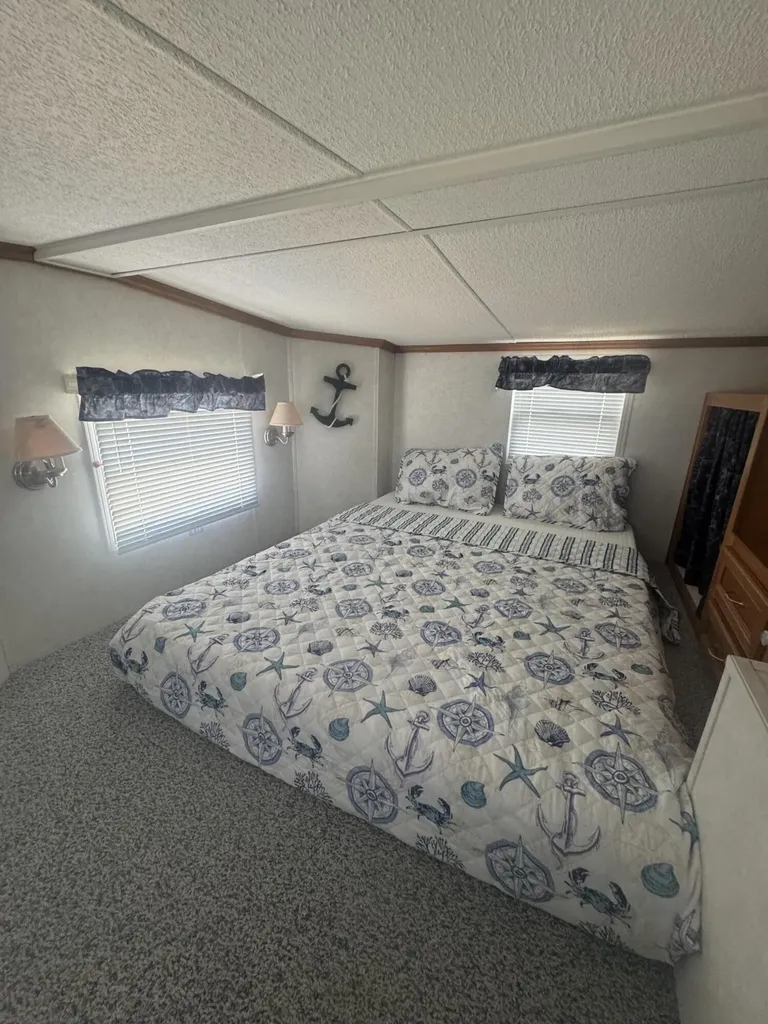 851 S Main Street Jamestown KY 42629