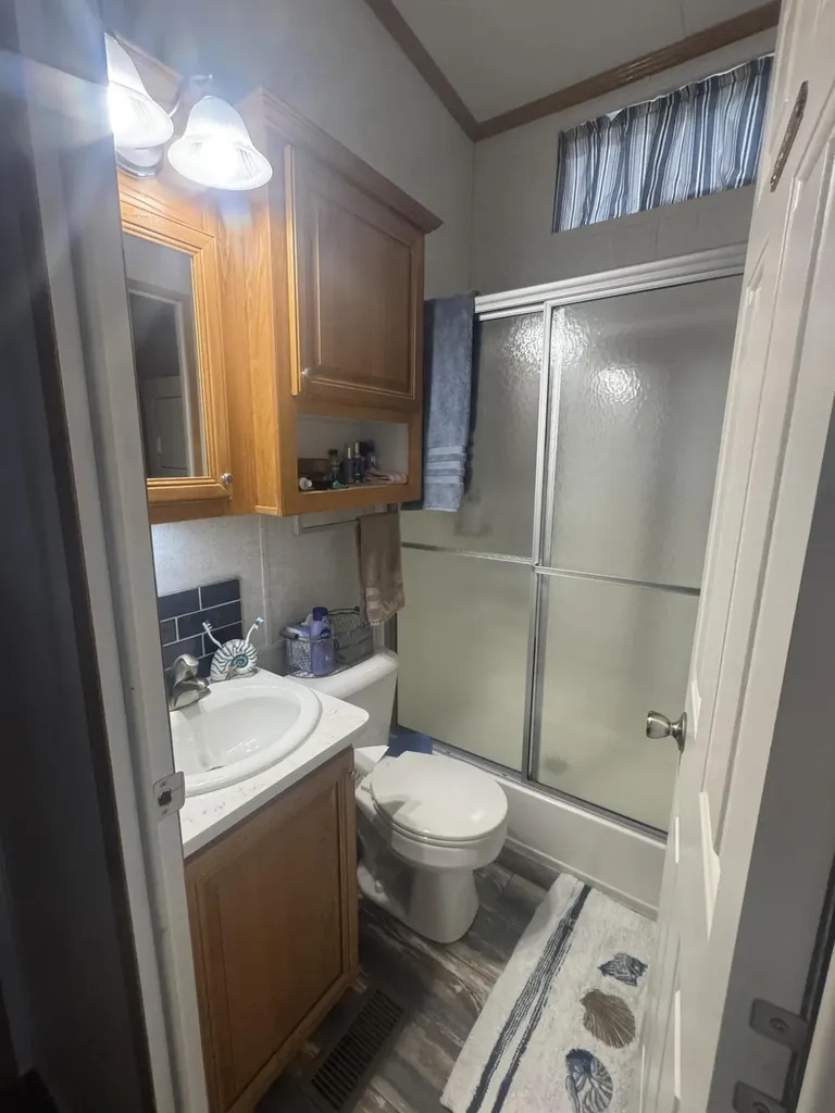 851 S Main Street Jamestown KY 42629