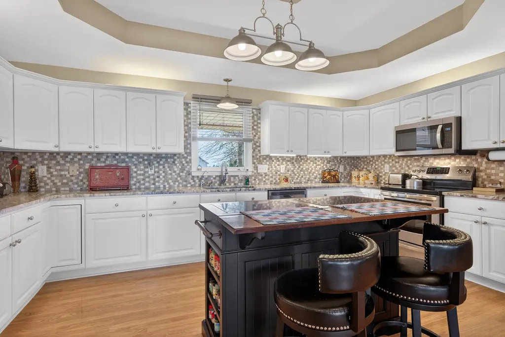 113 Greystone Drive Nicholasville KY 40356
