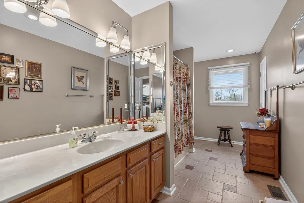 113 Greystone Drive Nicholasville KY 40356