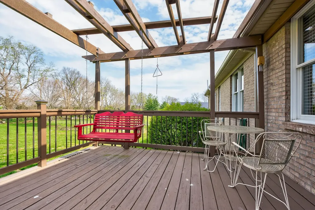 113 Greystone Drive Nicholasville KY 40356