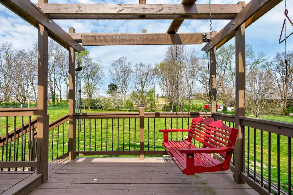 113 Greystone Drive Nicholasville KY 40356