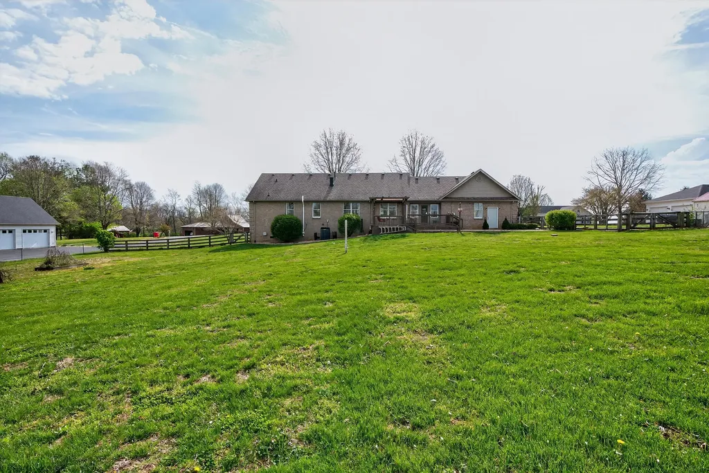 113 Greystone Drive Nicholasville KY 40356