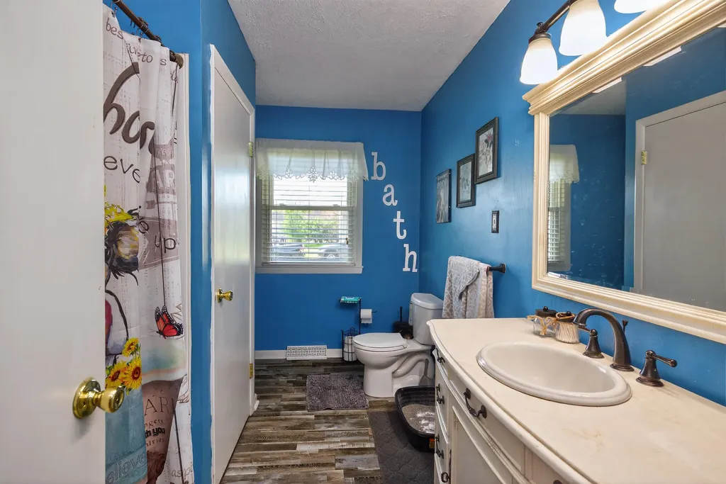 354 Mark Avenue Danville KY 40422