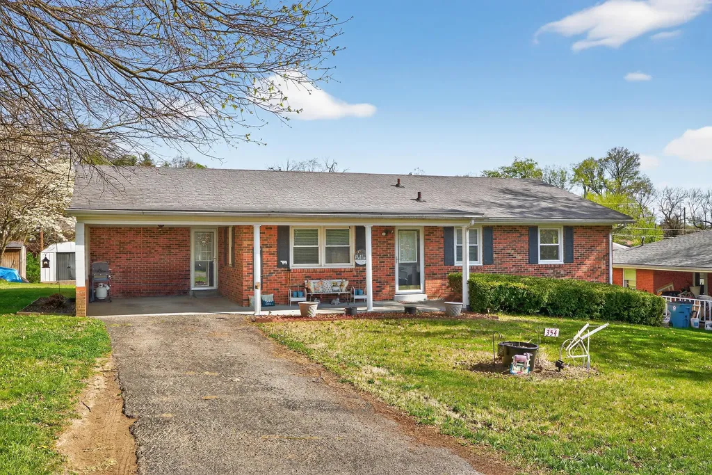 354 Mark Avenue Danville KY 40422