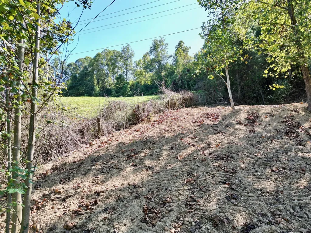 0 Highway 52 East Beattyville KY 41311