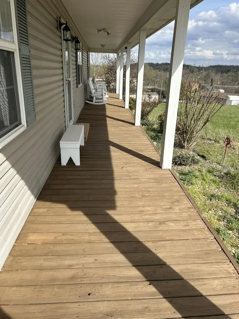 90 Deborah Lane Lily KY 40740