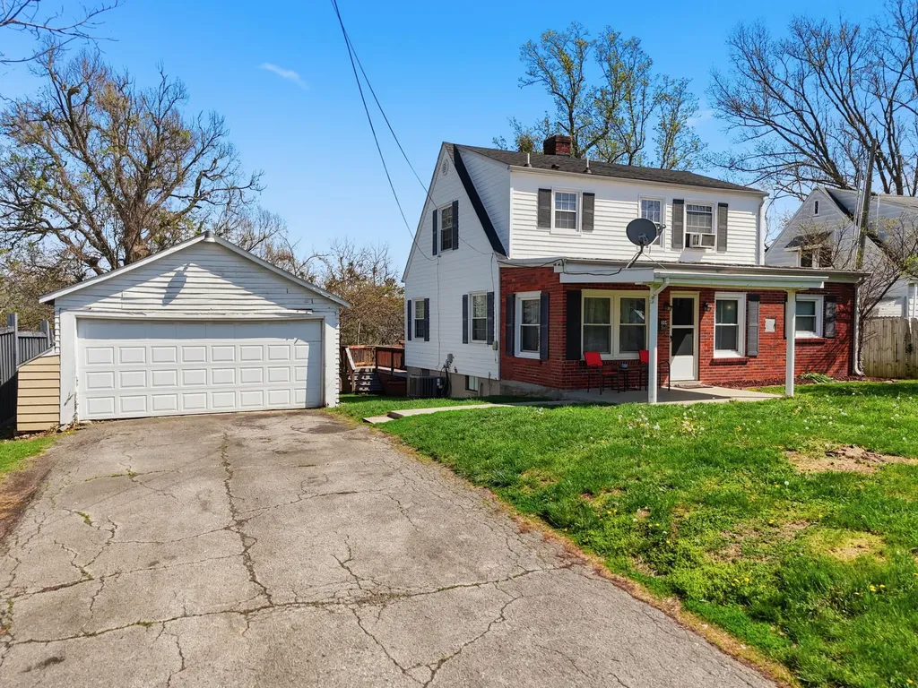 504 S College Street Harrodsburg KY 40330